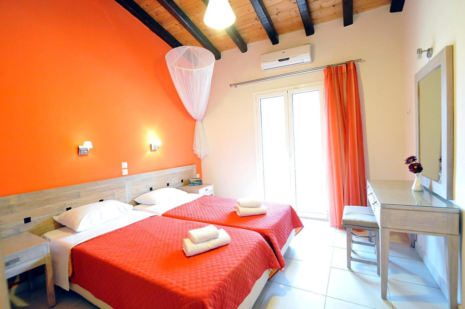 Pyramid Apartment Agios Spyridon (Corfu)